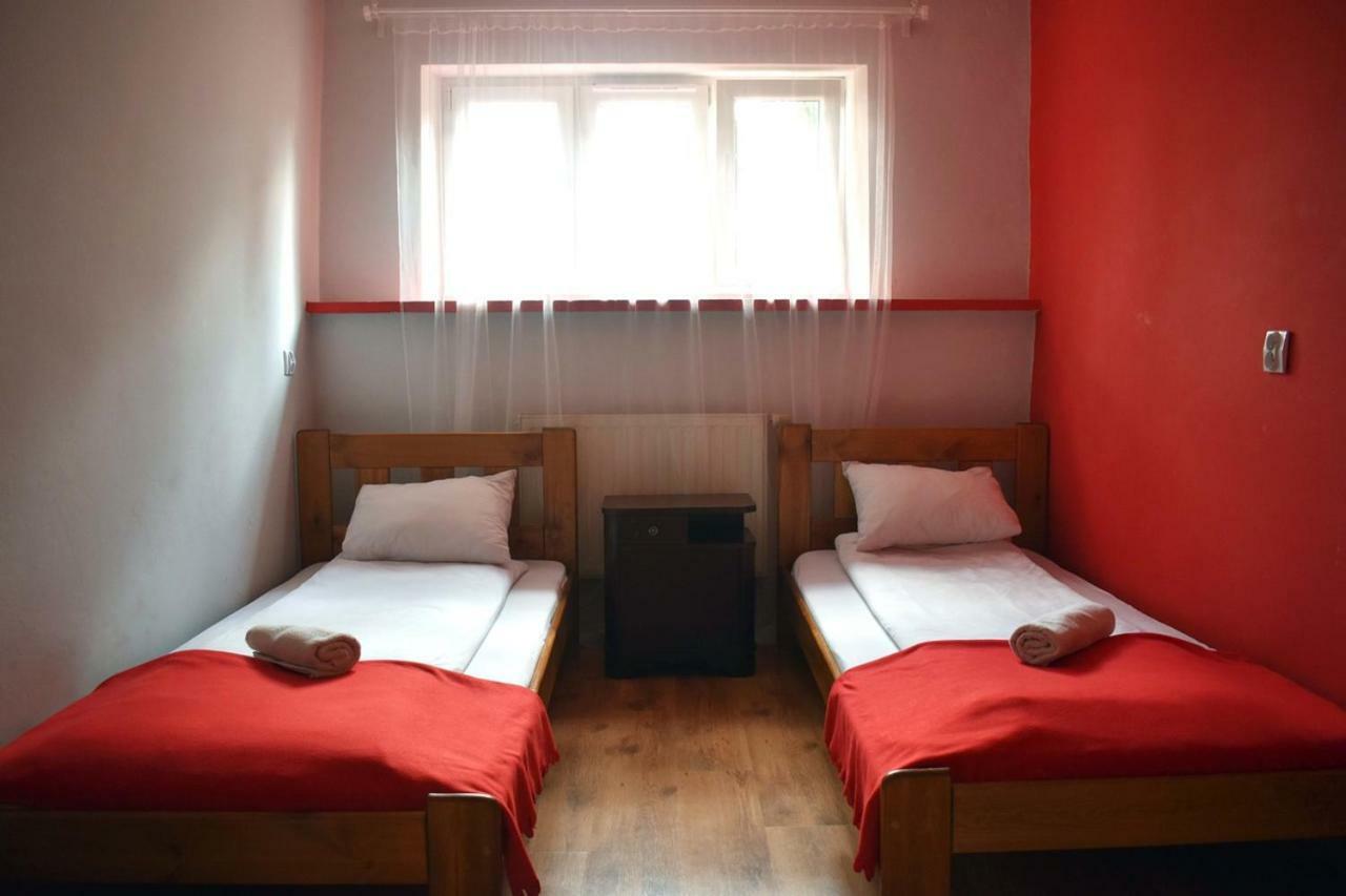Good Bye Lenin Pub & Garden Hostel Krasków Dış mekan fotoğraf