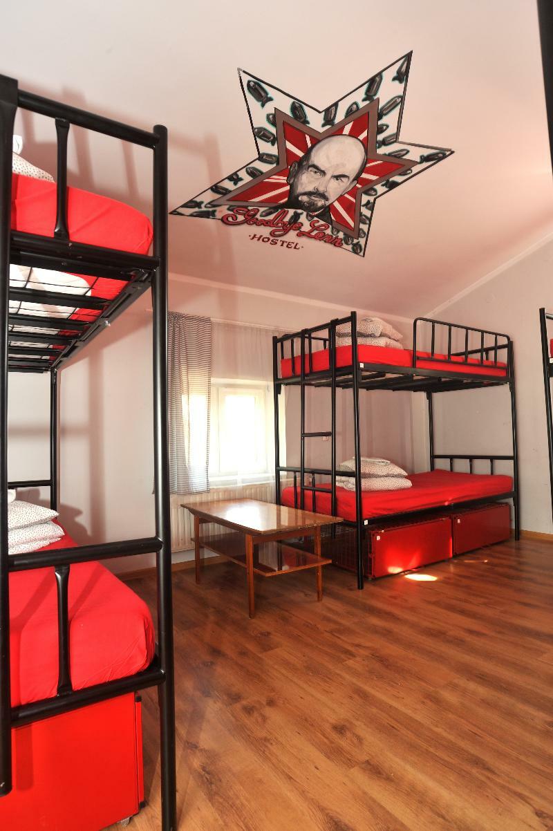 Good Bye Lenin Pub & Garden Hostel Krasków Dış mekan fotoğraf