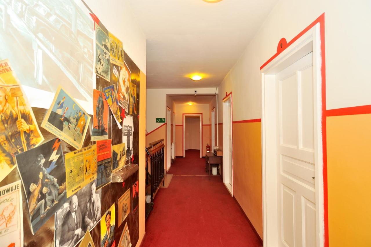Good Bye Lenin Pub & Garden Hostel Krasków Dış mekan fotoğraf